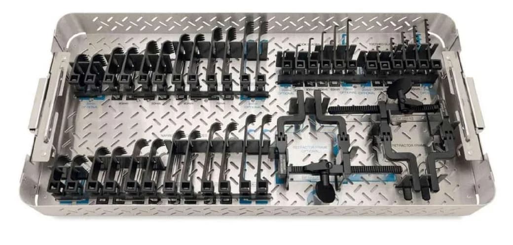 McCulloch Lumbar Retractor System